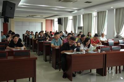 霍山縣開展石斛生產(chǎn)企業(yè)產(chǎn)品質量提升培訓會